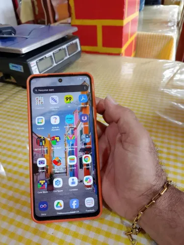 Vendo esse G17 5G zerado 8 de RAM + 4 RAM plus vai com carregador original turbo nota 