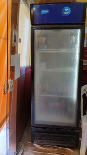 Freezer expositor