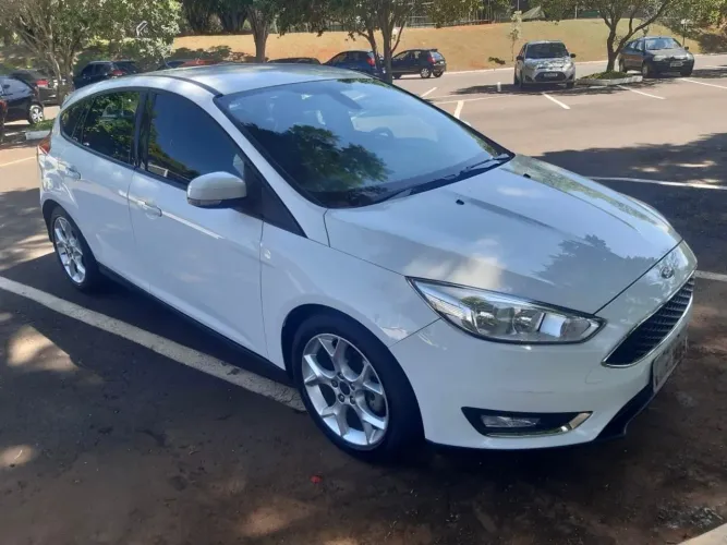 Ford Focus 2.0 16v/se/se Plus Flex 5P Aut. 2016