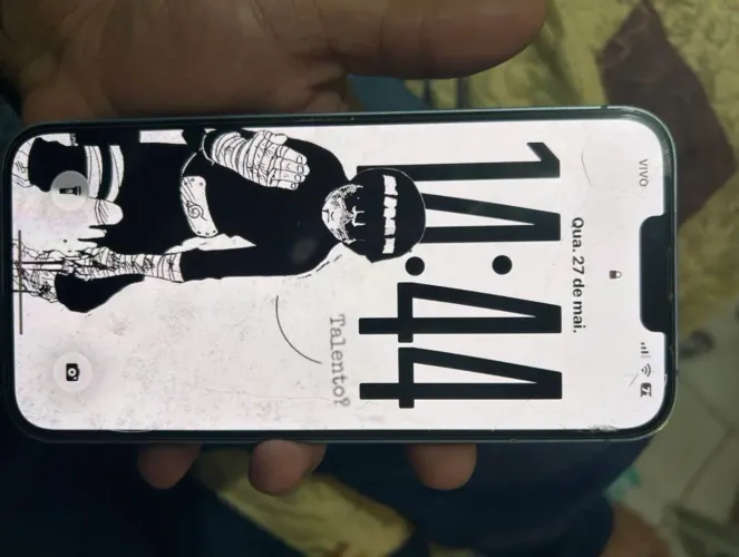 Vendo ou troco iPhone 14 Plus 128 gigas em outro celular da Samsung