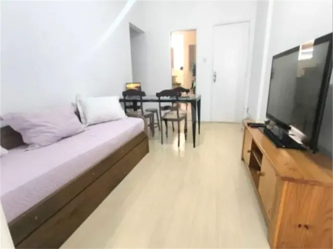 Apartamento à venda com 2 quartos no condomínio Oito de Junho, Rio de Janeiro - RJ