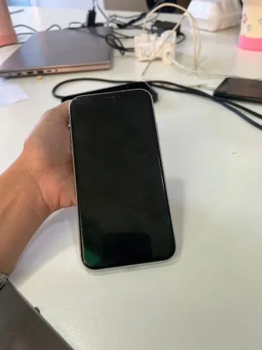 iPhone XR em ótimo estado