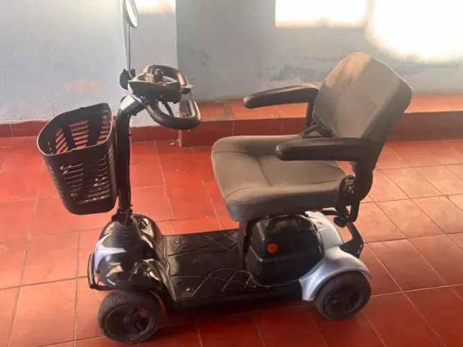SCOOTER/QUADRICICLO/CARRINHO ELÉTRICO MODELO SCOTT S