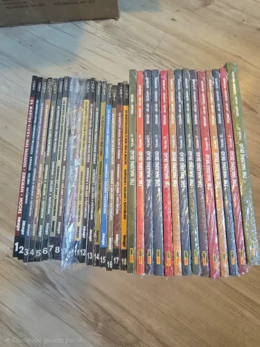 Coleção Completa The Walking Dead HQ 1-32 Panini - Vários Lacrados