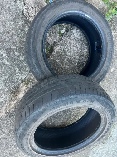 Pneu