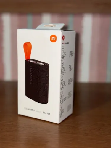 Caixa de Som Xiaomi Sound Pocket 5W Bluetooth IP67 Preta Nova Lacrada
