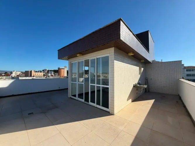 Cobertura para aluguel tem 160 m2 com 3 quartos em Padre Eustáquio - Belo Horizonte - MG