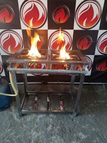 Fogão 2 bocas industrial todo no aço inox usado em ótimo estado