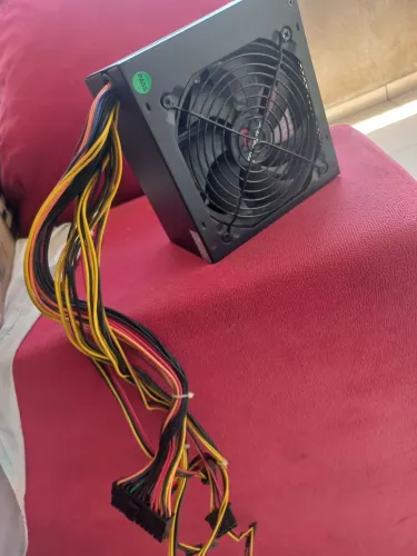 Fonte de alimentação 400w GOLDENTEC