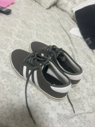Tenis adidas daily 3.0