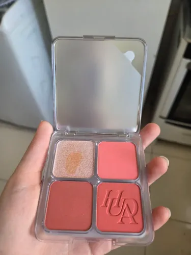 Paleta huda bauty novíssima