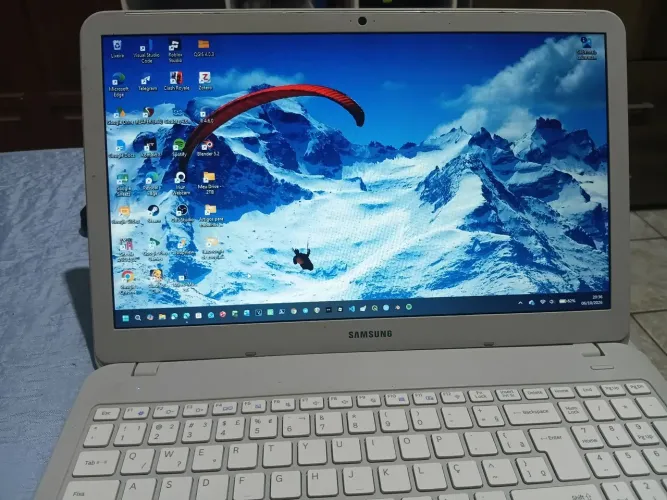 Samsung Expert X30