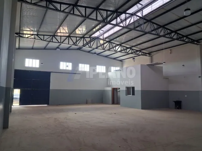 Barracão Comercial NOVO 390 M² para Locação na Vila Alemã - Rio Claro!