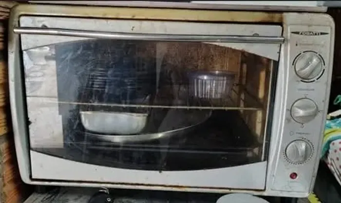 Forno elétrico 220v - vendo ou troco
