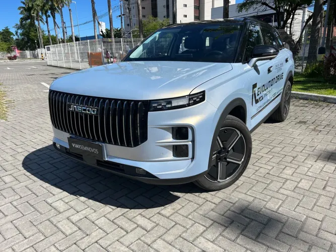 Jaecoo 7 / J7 Luxury 1.5 TB 16V AUT 5P (híbrido) 2026