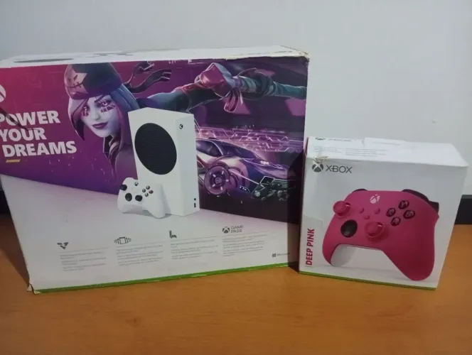 Xbox séries x com nota, caixa, controle novo lacrado,, não vendo pra outro estado