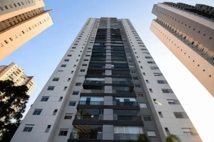 LINDO APARTAMENTO DECORADO COM PLANEJADOS E VISTA TOTALMENTE LIVRE NA MELHOR LOCALIZAÇÃO D