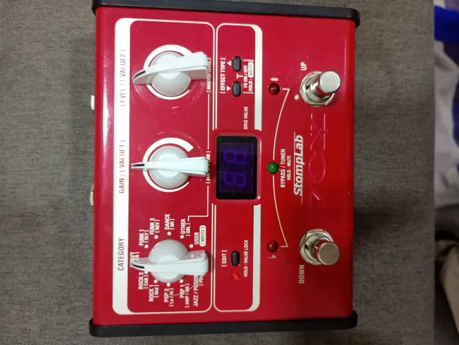 Pedaleira Vox StompLab 1B