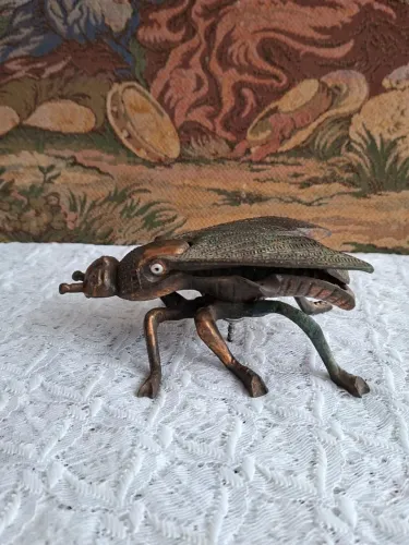 Cinzeiro antigo mosquetão em bronze (está adaptado conforme fotos)