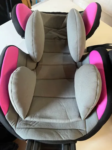 Cadeira e assento para carro 