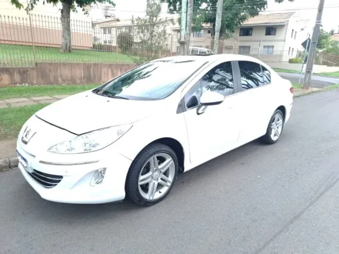 Peugeot 408 Sedan Griffe 1.6 Turbo 16V 4P Aut. 2014