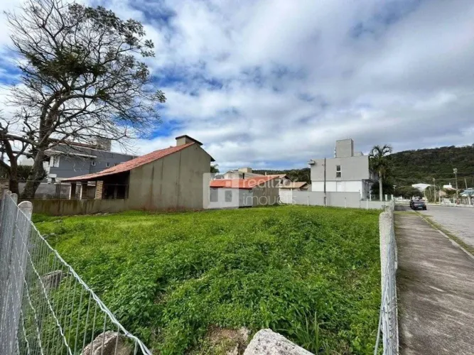 Terreno à venda, 450 m² por R$ 4.050.000,00 - Jurerê - Florianópolis/SC