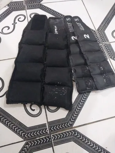 Caneleira academia 2 de 5kilos e 2 de 2 kilos