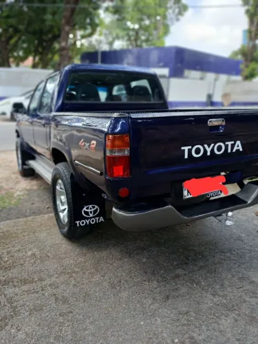Toyota Hilux CD SRV 4X2 3.0 8V 90cv Diesel 2002