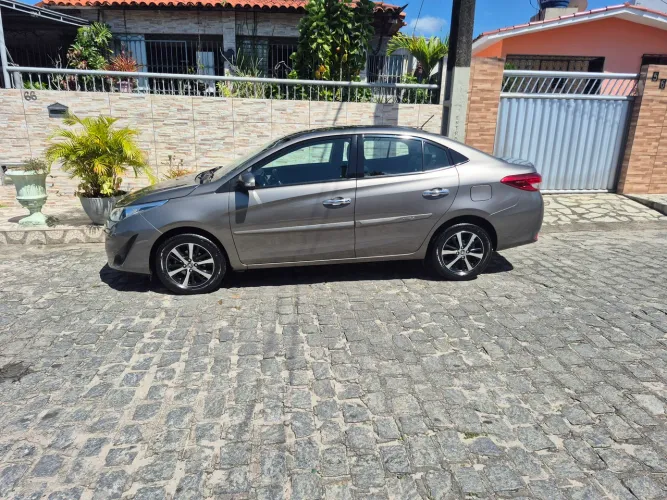 Toyota Yaris XLS Sedan 1.5 Flex 16V 4P Aut. 2019