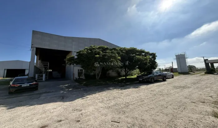 Galpão em Mairinque com 1440 m² para locação
