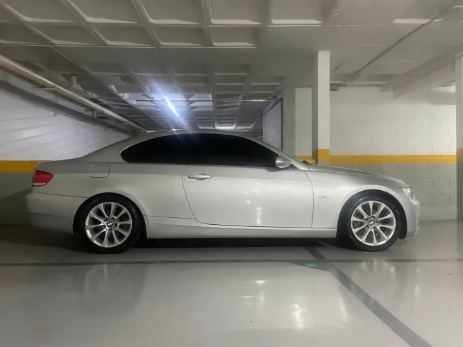 BMW 325I A Coupe 2.5 24V 2P 2010