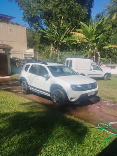 Renault Duster Dynamique 2.0 Hi-flex 16V Aut. 2015