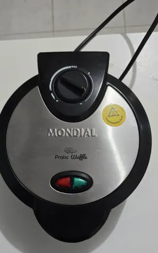MÁQUINA WAFFLE MONDIAL