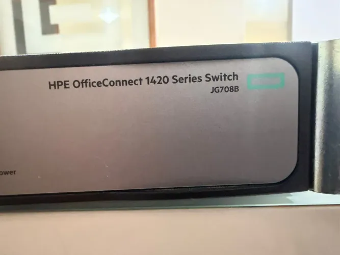 Switch Hp Gigabit Jg708b 1420-24g 24 Portas 10/100/1000 Mbps