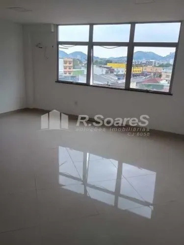 Sala : / Comercial / Vila Valqueire