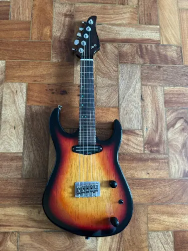 Guitarra Baiana original da Bahia 5 cordas, com capa e encordoamentos - Yuri Barreto