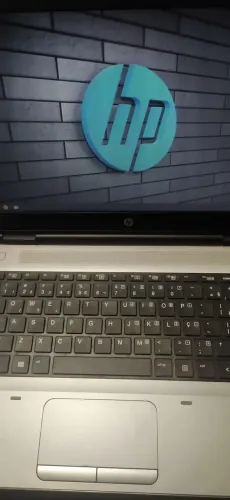 Notebook Hp core i5 6°gen,8gb ddr4 ,SSD 128gb (com Resident evil 5