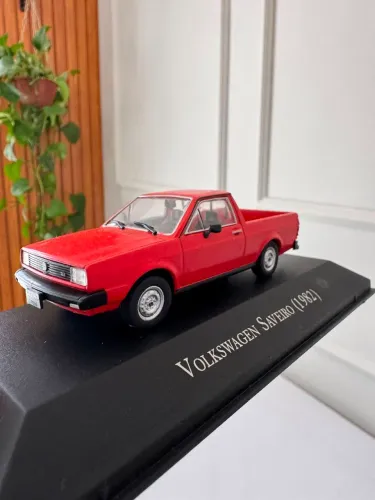 Carrinhos miniatura