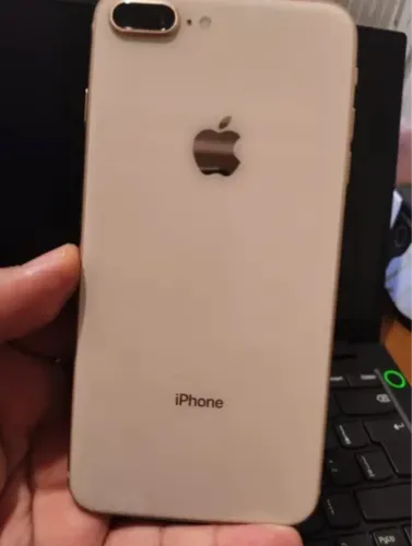iPhone 8 Plus
