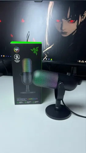Microfone Razer Seiren V3 Chroma