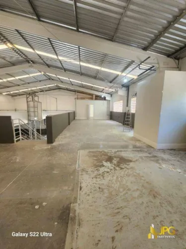 Pavilhão para alugar, 200 m² por R$ 14.000/mês - Rio Pequeno - Camboriú/SC