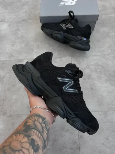 Tênis New Balance 9060 Couro Unissex Cor: Preto - Disponível 34 AO 43