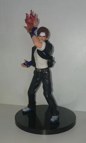 BONECO ACTION FIGURE THE KING OF FIGHTERS KYO KUSANAGI
