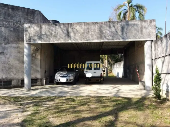 Casa para venda com 2 dormitórios, 8 vagas de garagem cobertas, Bairro Palmeiras-Suzano/SP
