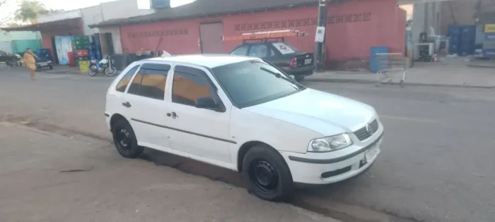 Volkswagen Gol Geração III Ouro 1.0 MI 16V Gasolina Mec. 2P 2000