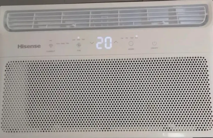 Ar-Condicionado Hisense 10.000 BTUs - 127V - Seminovo