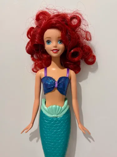 Boneca Ariel - A pequena sereia