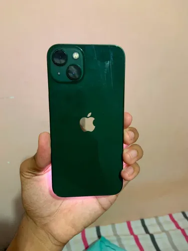 iPhone 13