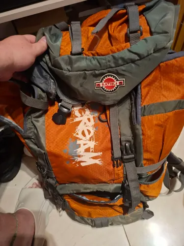 MOCHILA CARGUEIRA TRILHA SEMI NOVA
