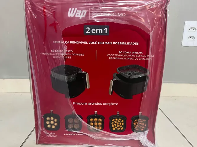 Air fryer na caixa